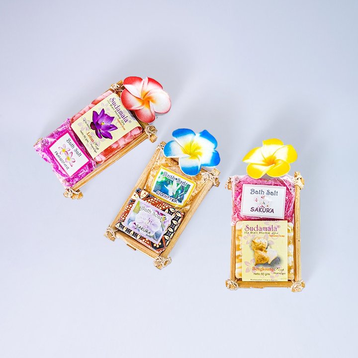 23 PAKET SABUN + GARAM BAMBU KODE 36 1