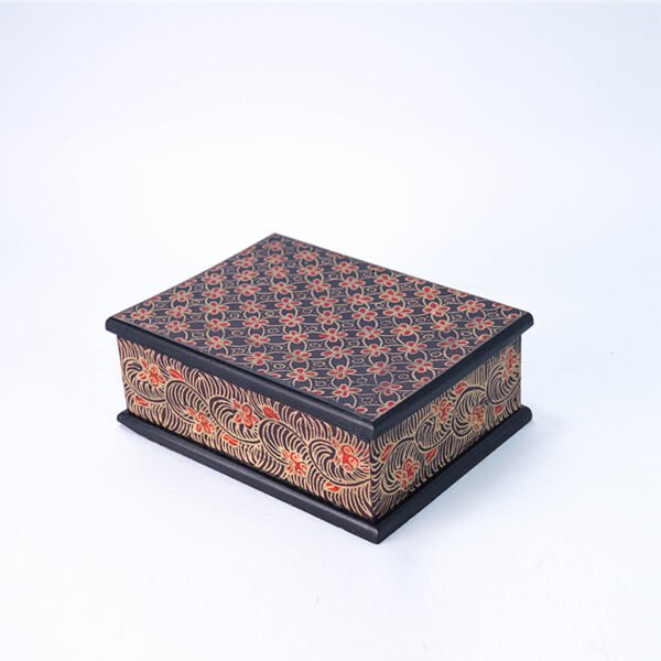 235 BOX BATIK 15 X 20 CM KODE 210 7