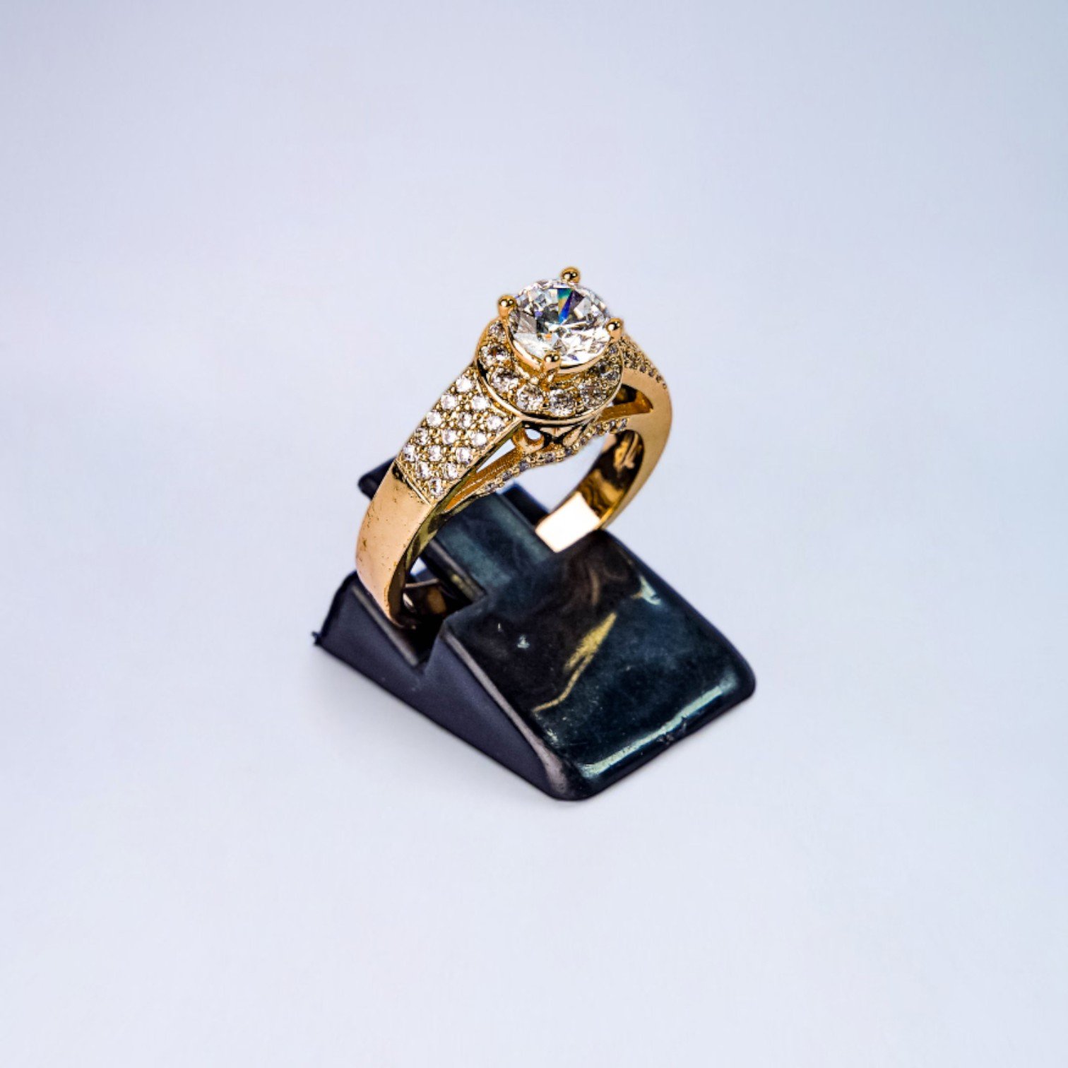 121 CINCIN PLETIT GOLD 360 15