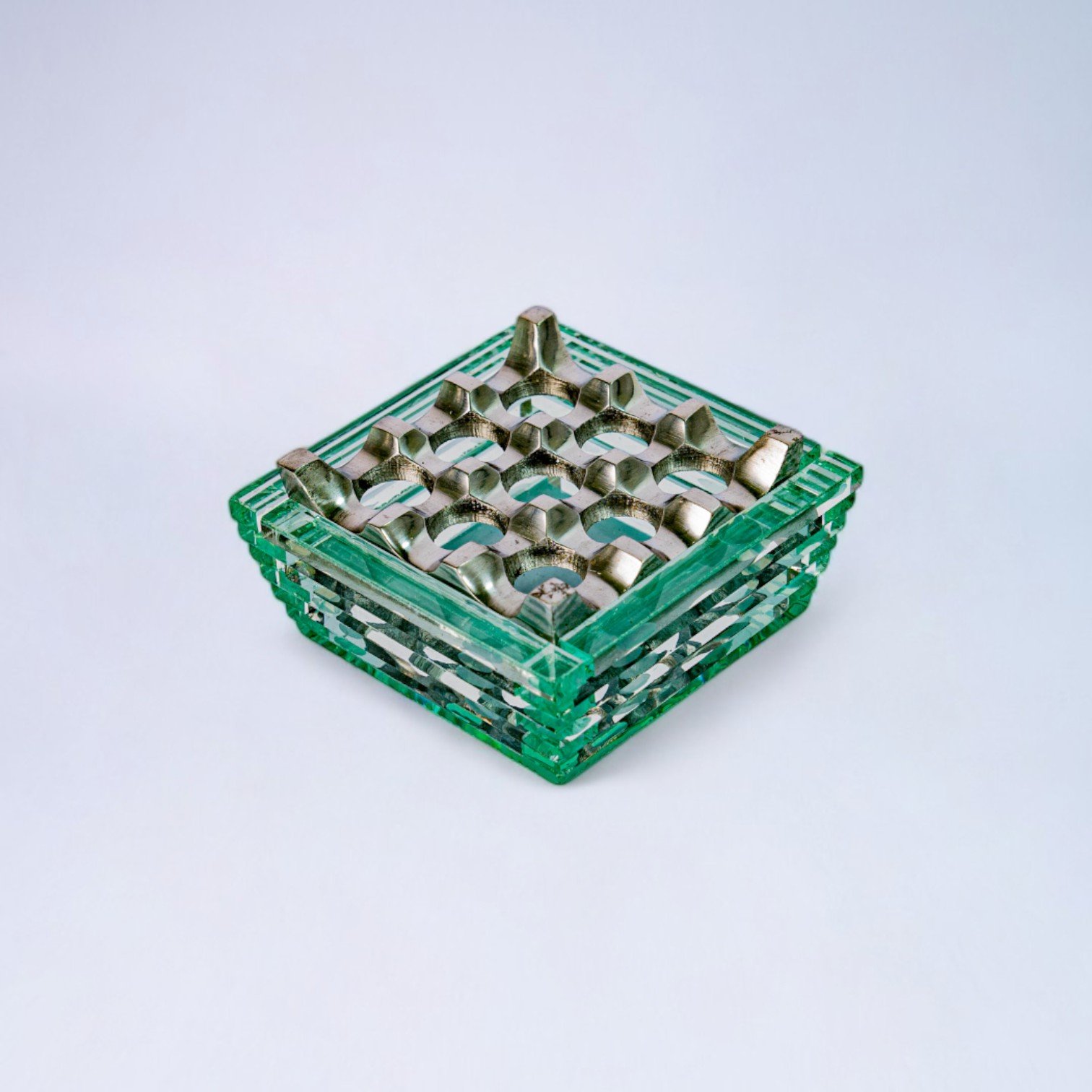 262 ASBAK KACA WARNA LOB 9 75 2