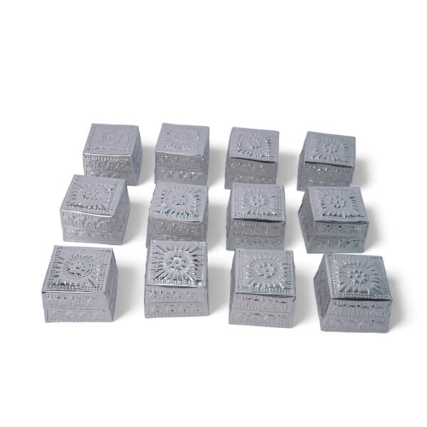 67 Box Aluminium Mini isi 12 T 6x6 270 5